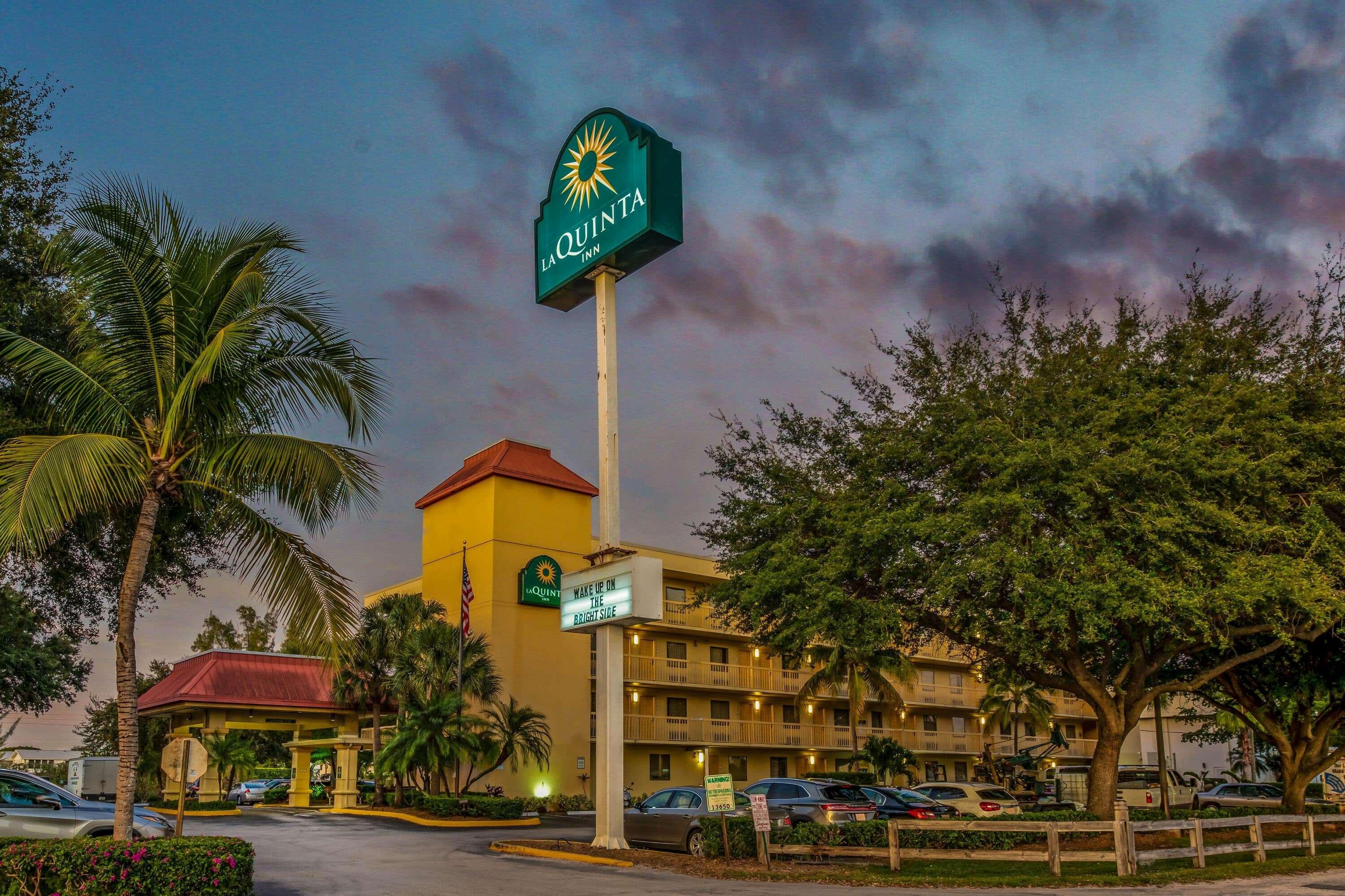 La Quinta Inn By Wyndham West Palm Beach - Florida Turnpike Century Village  Ngoại thất bức ảnh